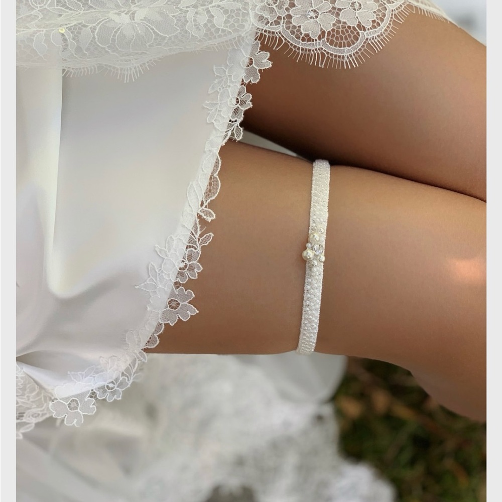Custom garter belt 22 inches